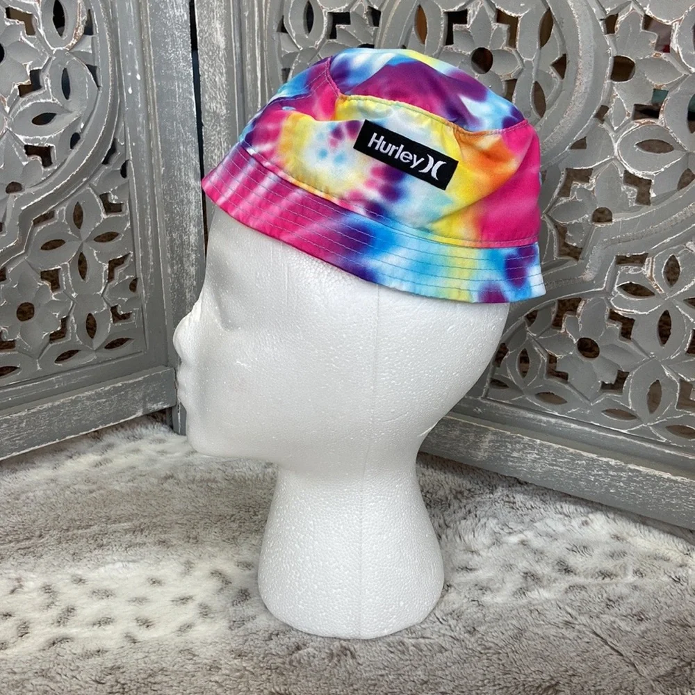 Hurley rainbow tie dye bucket hat OS infant beach tropical summer California